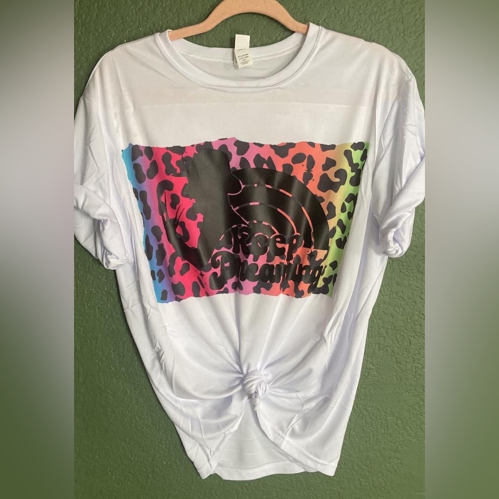 Keep Dreamin’ Tee-L